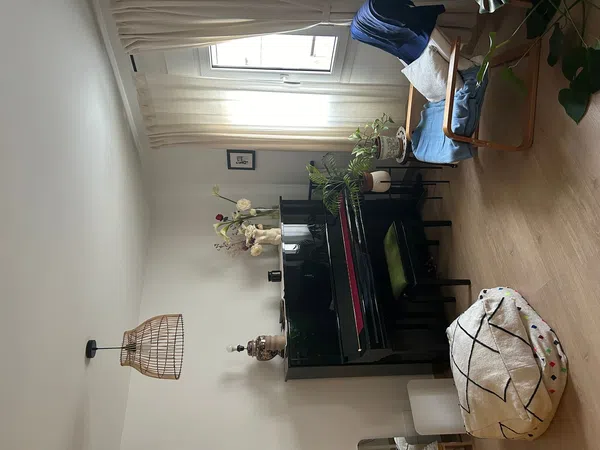 Piso en calle de Navas del Rey, 51