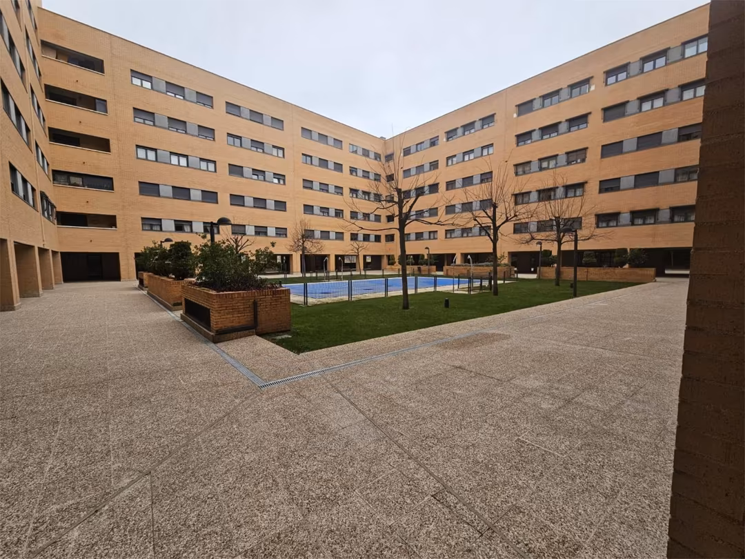 Piso en  Calle de Isabel Clara Eugenia 14 - Foto 15