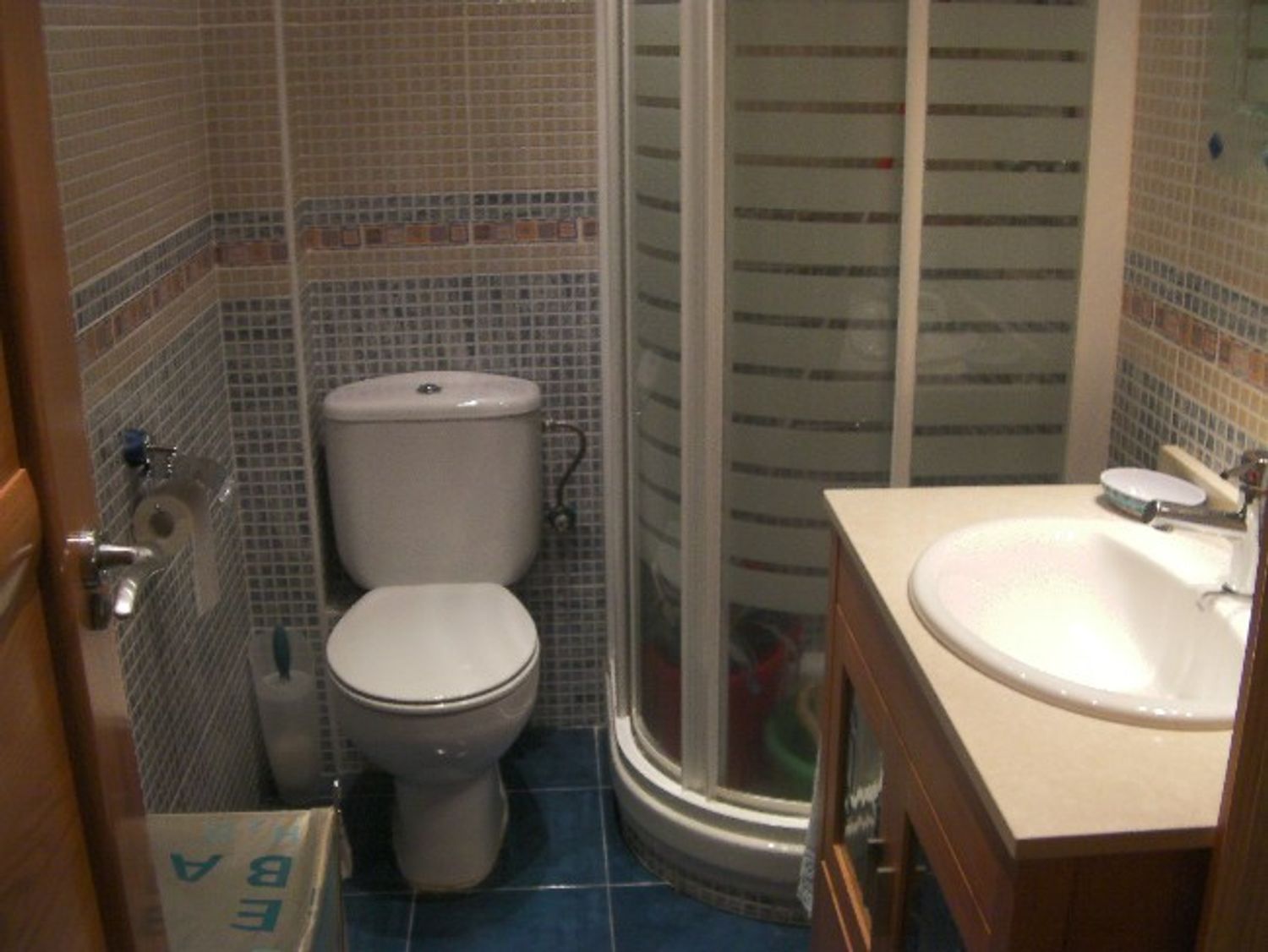 Piso en calle María de Guzmán, 24 - Foto 2