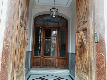 Piso en  Plaza de la Constitución 2 - Foto 1