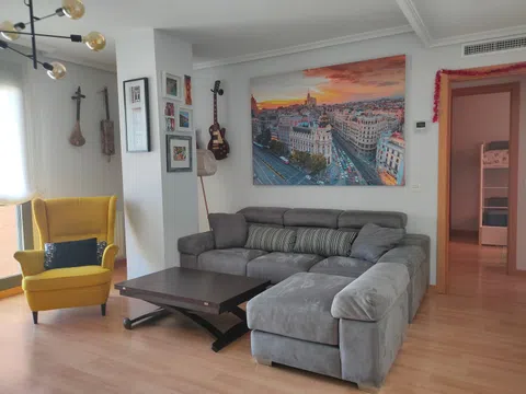 Piso en Av. Camino de Santiago, 1