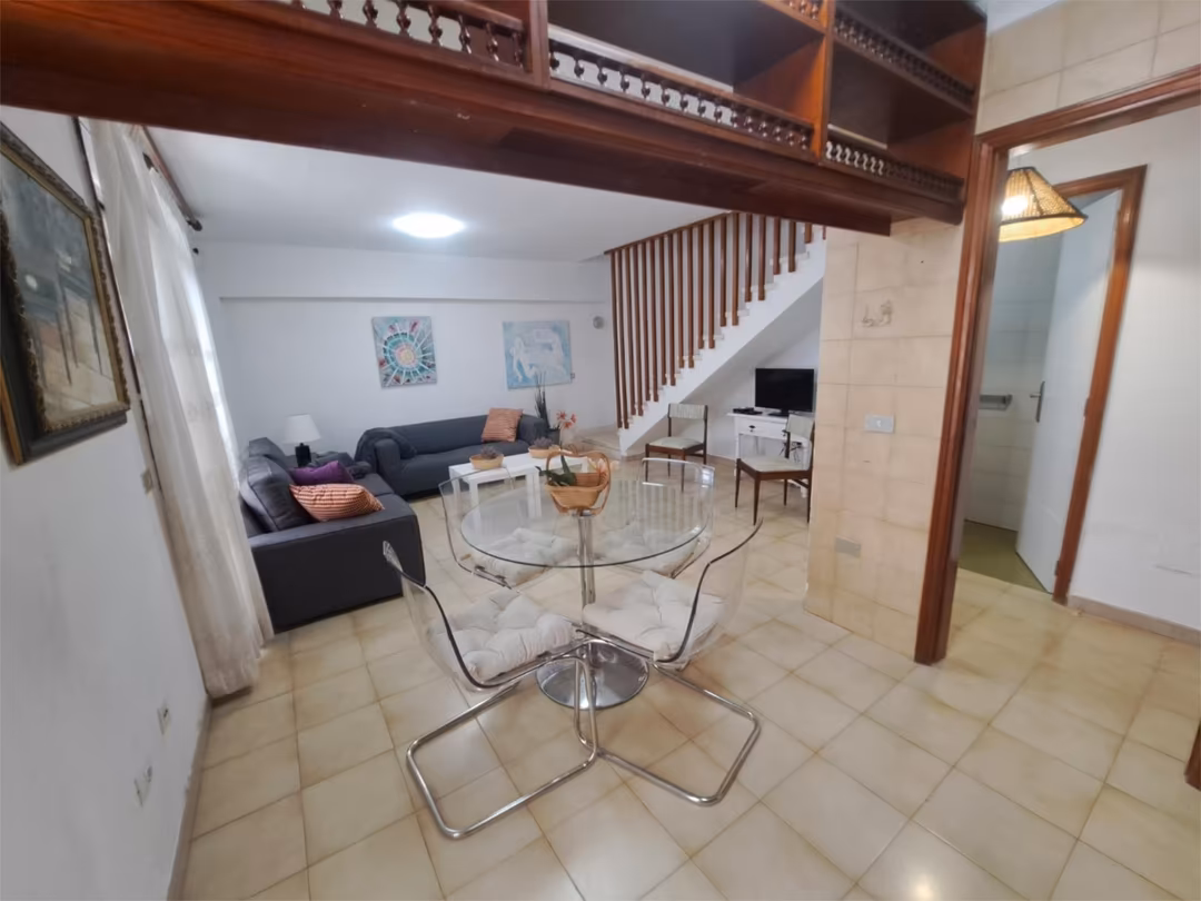 Apartamento en  Calle Noelia Afonso Cabrera 2