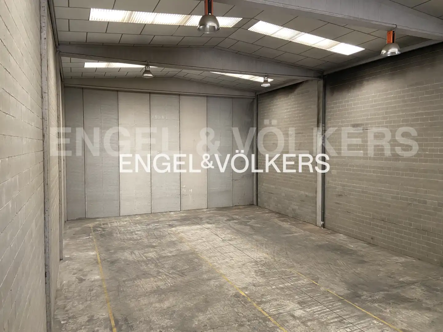Nave Industrial en L'Hospitalet de Llobregat - Foto 4