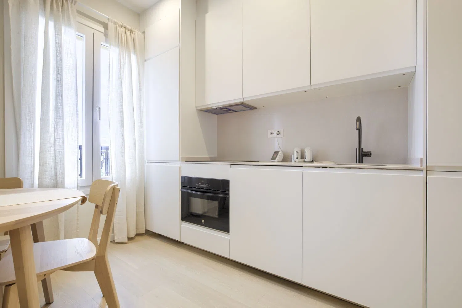 Piso en calle de Linneo - Foto 7