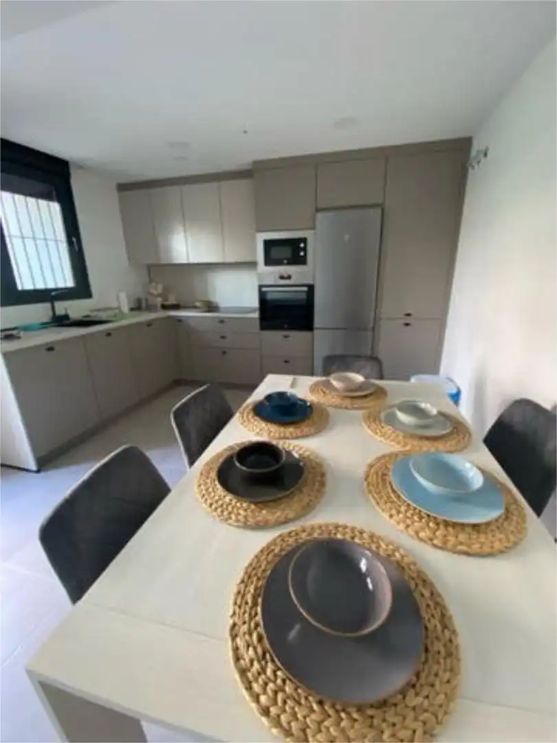 Apartamento en Centro Comercial paseo del Puerto - Foto 8