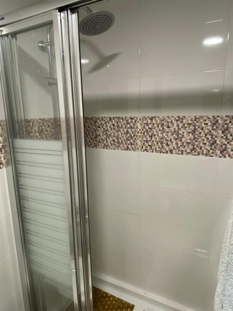 Piso en  Glorieta Once de Marzo 2 - Foto 11