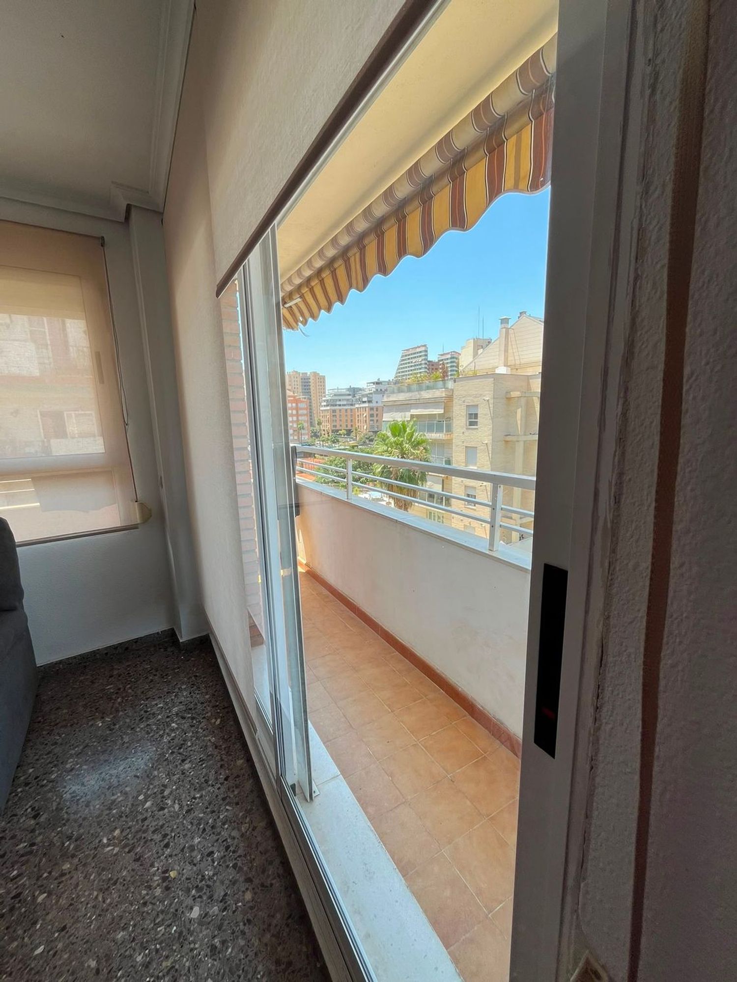 Piso en Calle d'Astúries, 43, Camí Fondo - Foto 7
