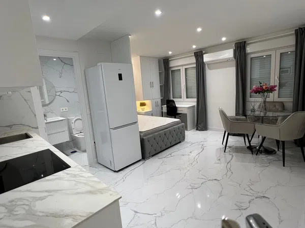 Estudio en Avenida Valdelasfuentes, 1, Sta. Bárbara-La Zaporra, Sta. Bárbara-La Zaporra - Foto 1
