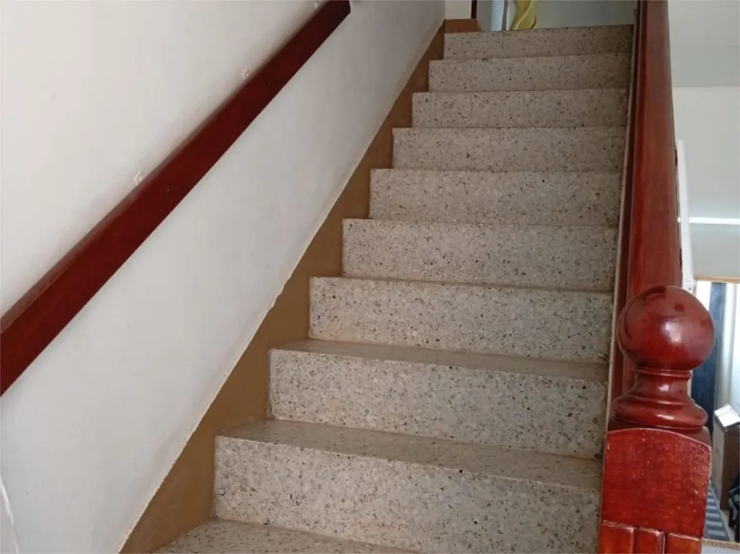 Casa adosada en  Rúa de Lamas de Abade 73 - Foto 8