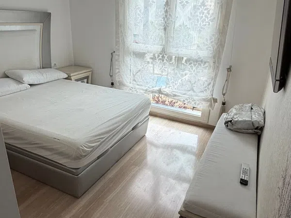 Piso en avenida de les Corts Valencianes, 26 - Foto 2