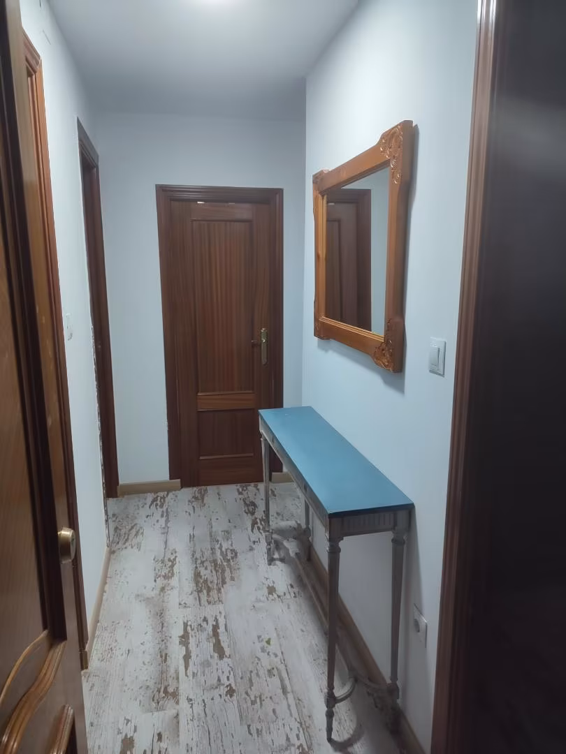 Piso en  Calle Juan Latino 9