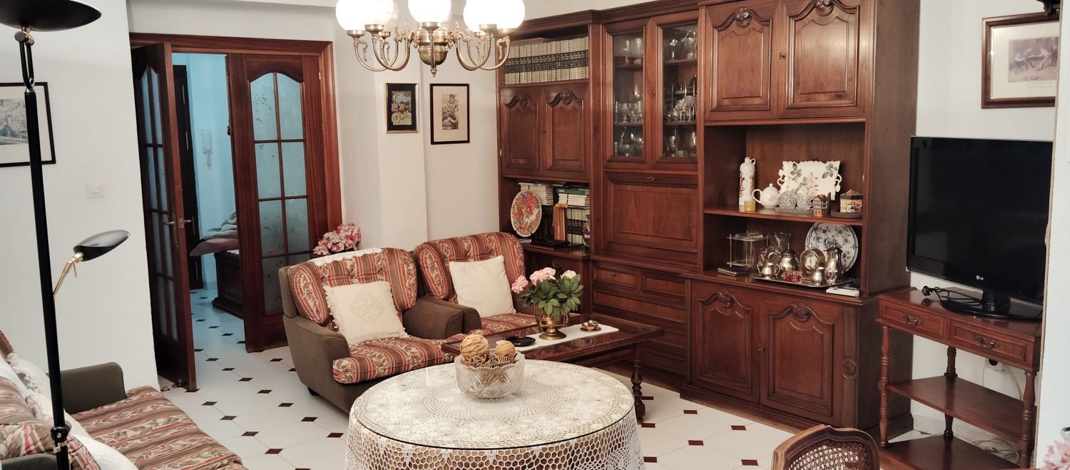 Piso en calle Armengual de la Mota, 18 - Foto 1