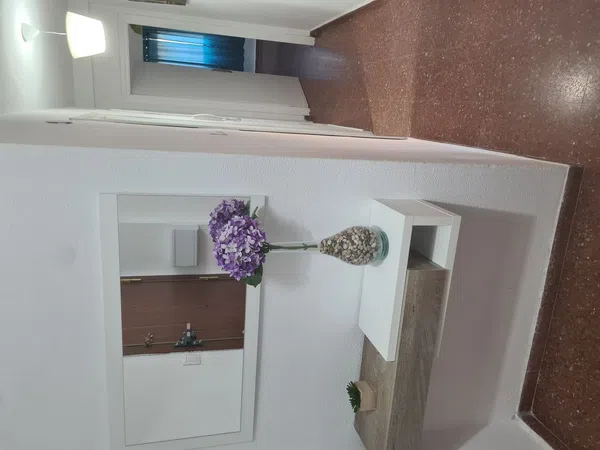 Alquiler de piso en Calle Luz Casanova, 7 b - Foto 2