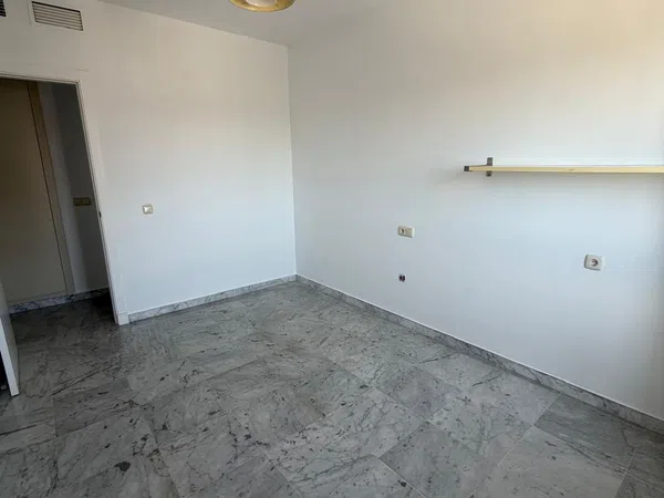 Piso en Avenida Concejal Alberto Jiménez-Becerril, 10 - Foto 6
