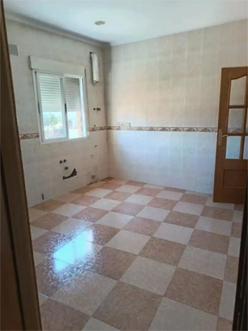 Chalet en zona - Foto 6
