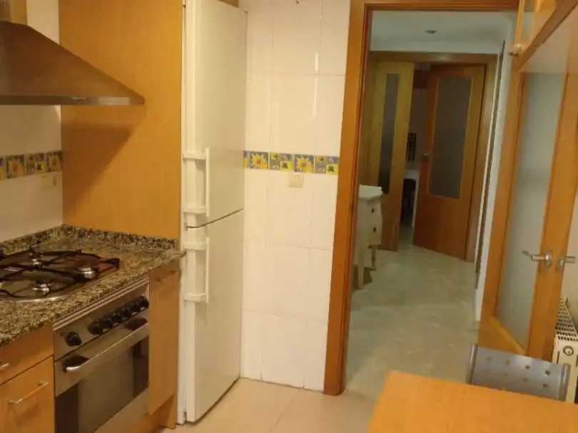 Piso en  Carrer de Jorge Comín Metge Pediatre 3 - Foto 8