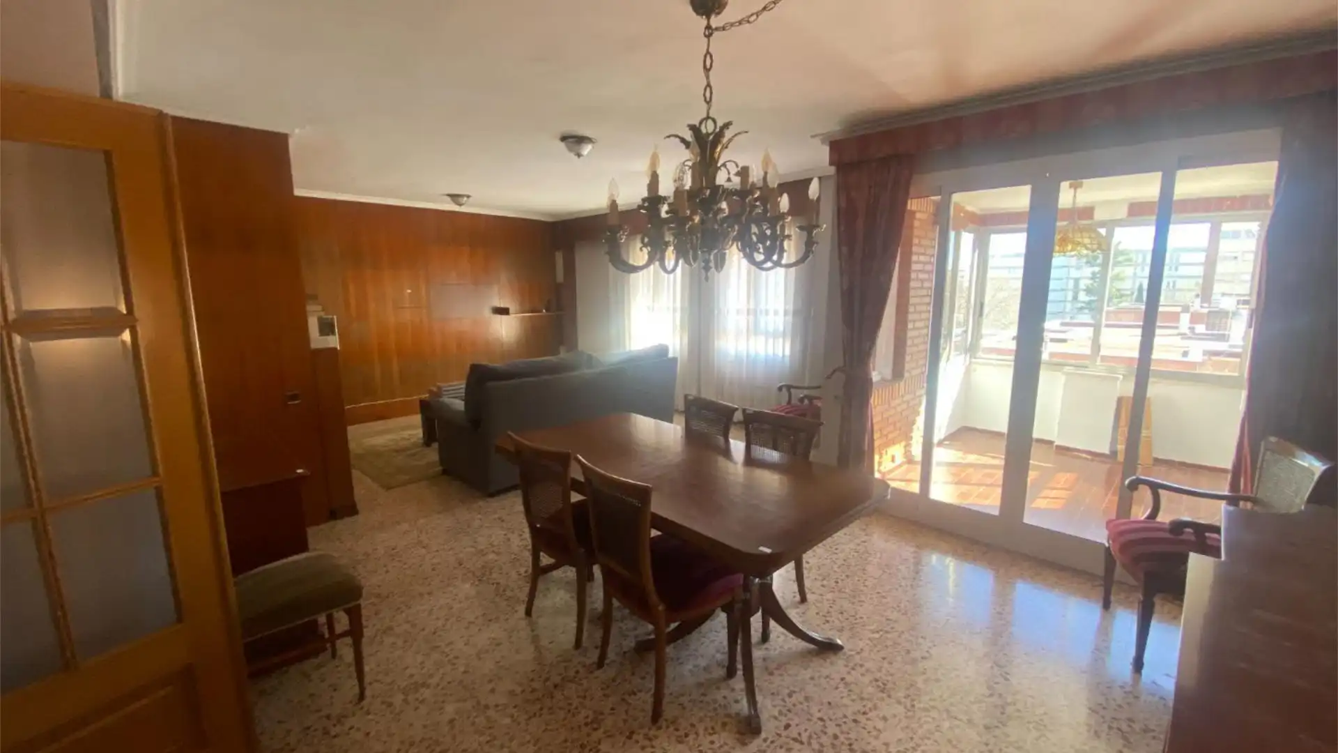 Piso en  Carrer de la Madre Alberta Giménez 2 - Foto 1