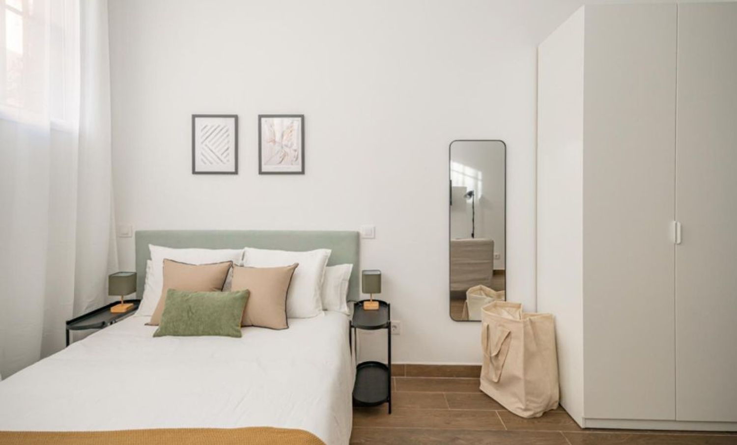 Piso en calle del Oasis, 4 - Foto 1