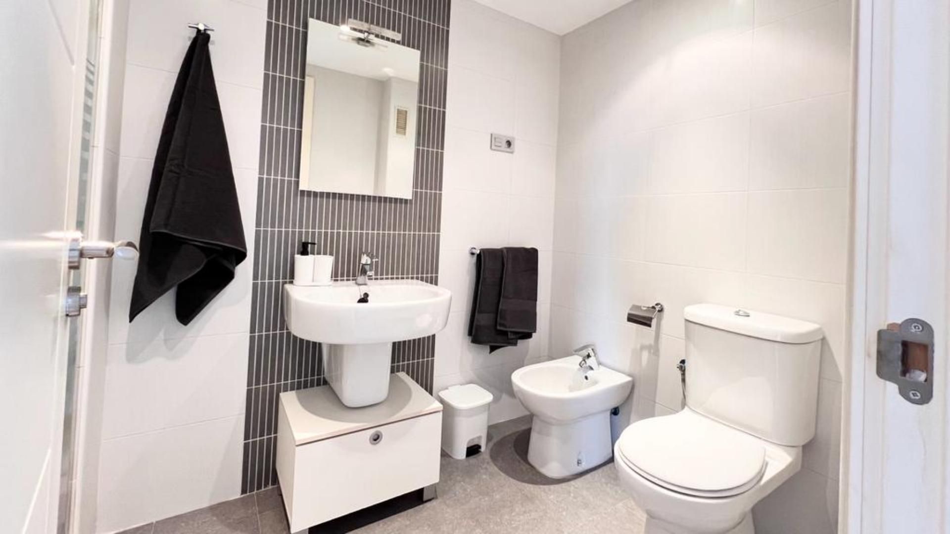 Piso en  Calle Don Cristian 3 - Foto 8