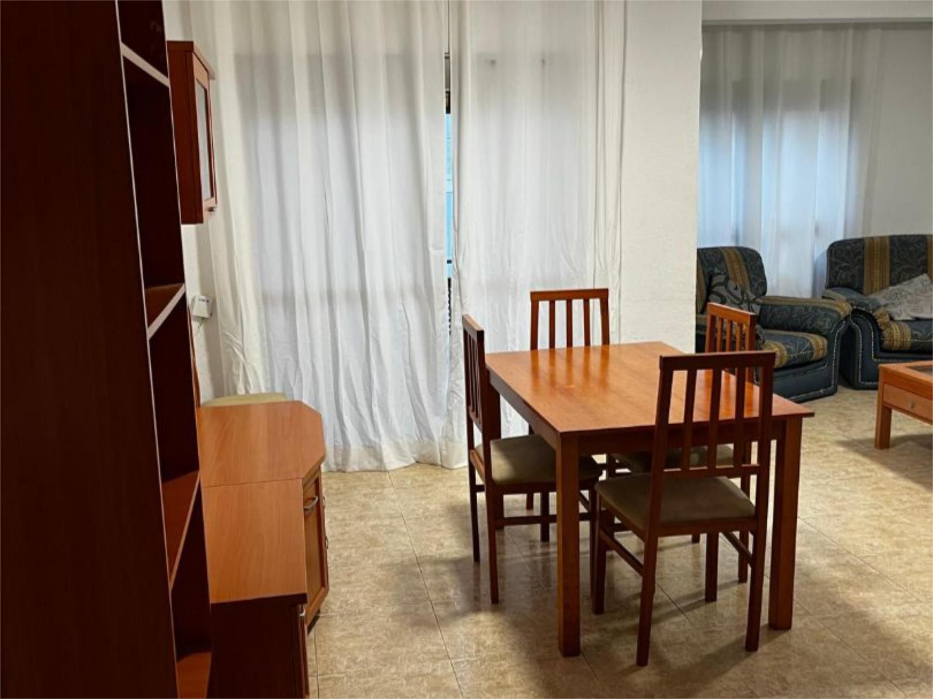 Piso en  Calle Antonio Maura 43 - Foto 4