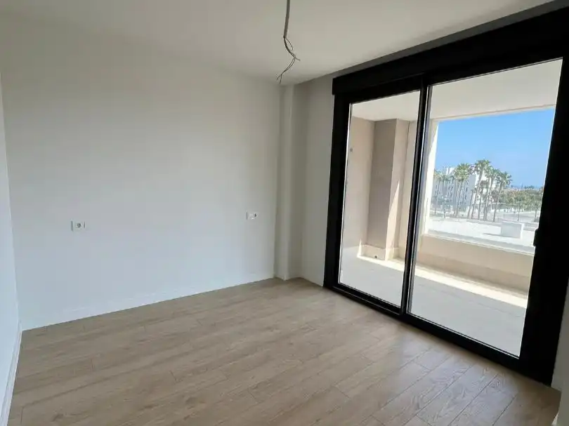 Piso en  Calle Ava Gardner 7 - Foto 13