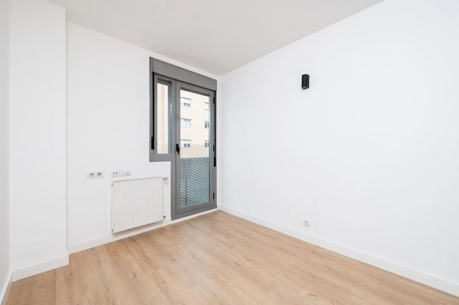 Piso en calle San Juan de Ortega - Foto 5