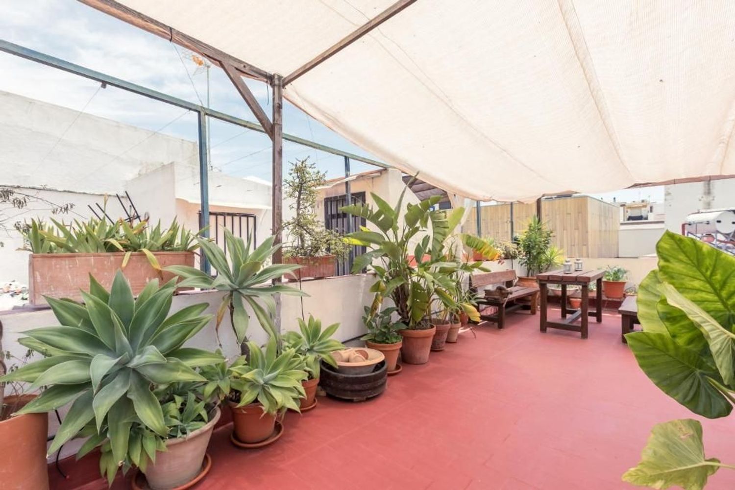 Chalet adosado en calle Alfarería, 32 - Foto 1