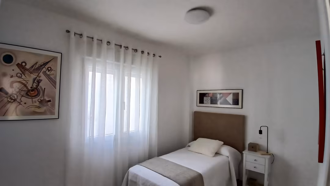 Piso en  Calle del Doce de Octubre 6 - Foto 9