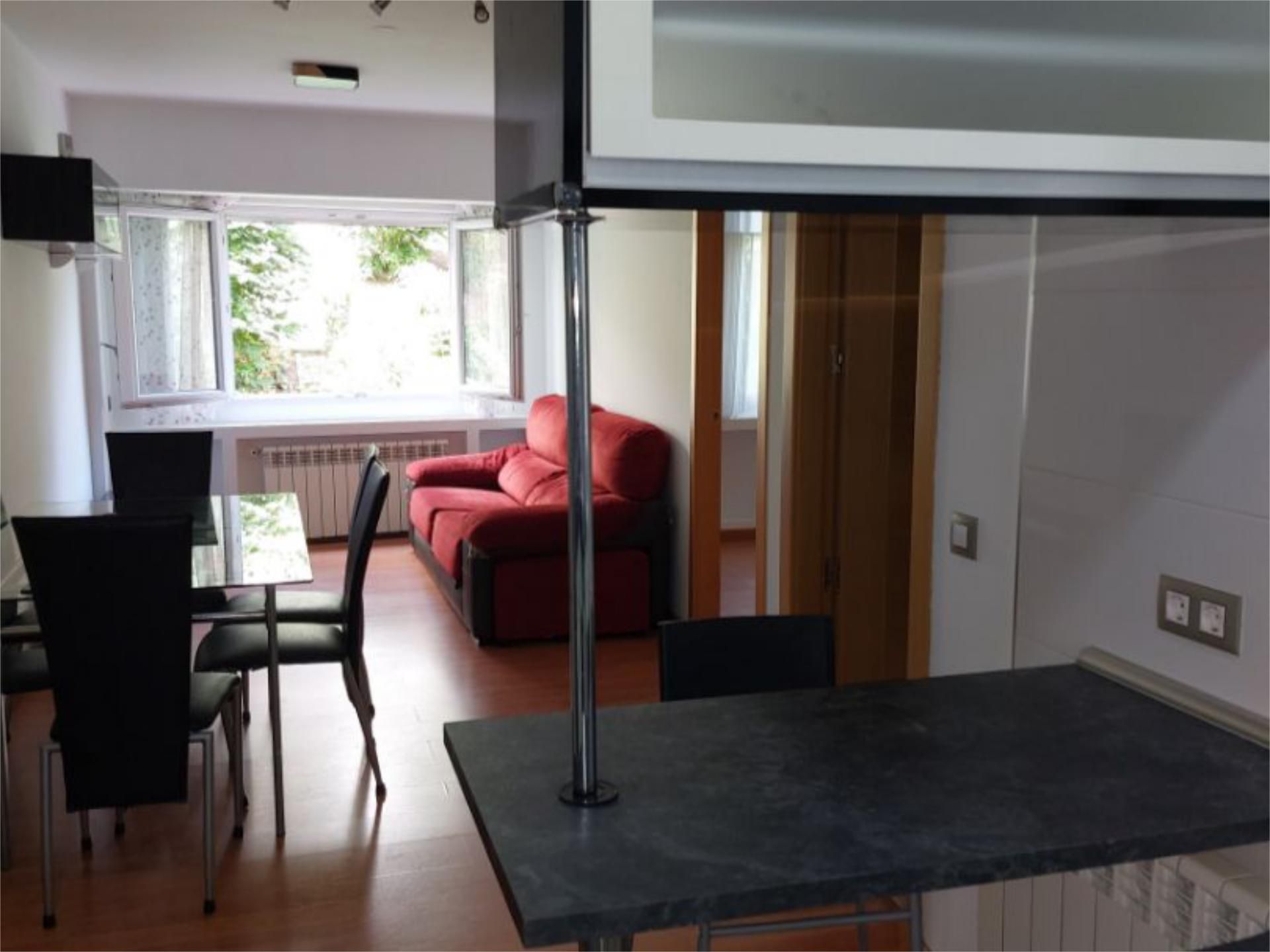 Piso en  Calle de Villasandino 28