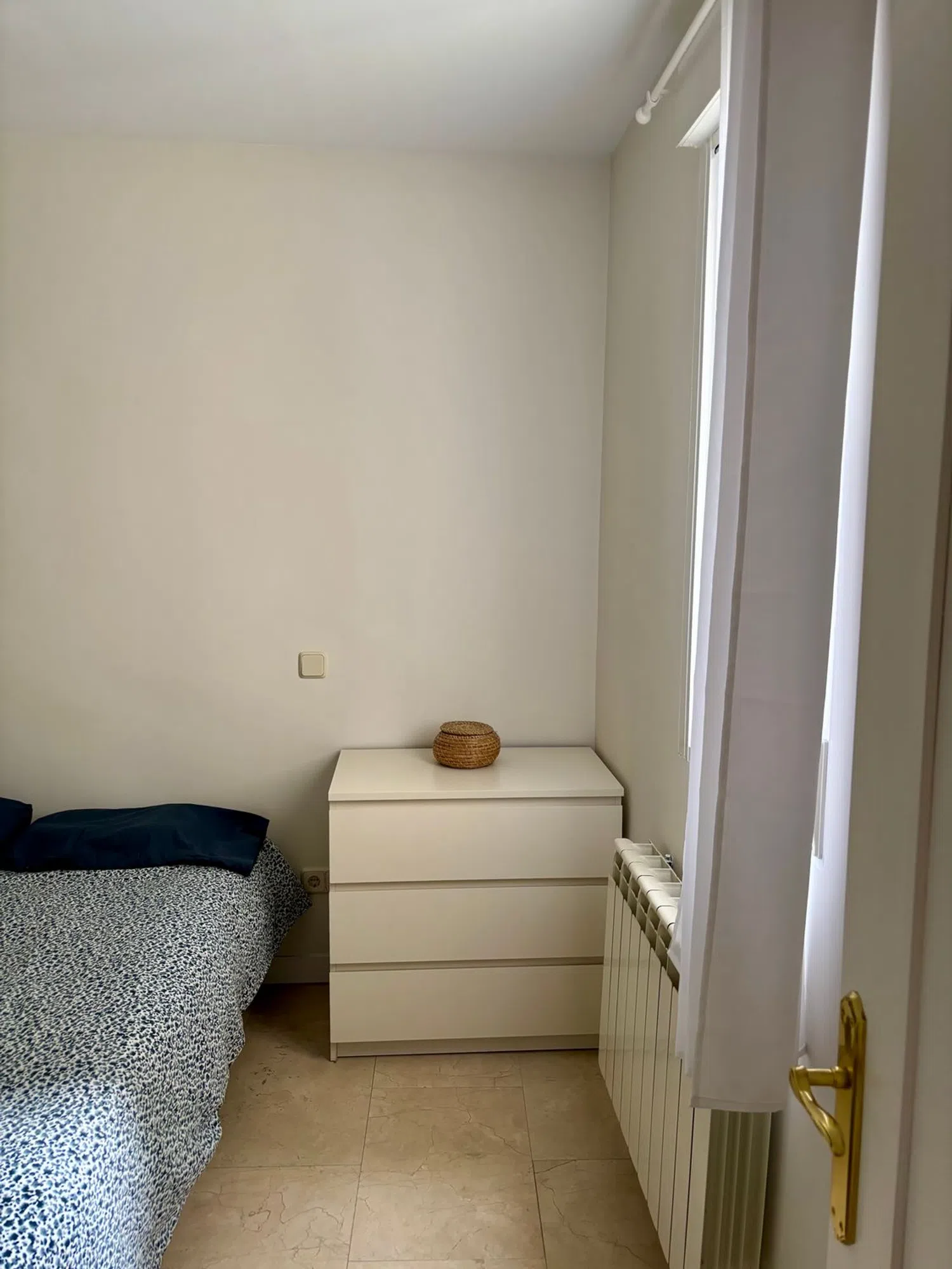 Piso en calle de María de Guzmán, 29 - Foto 9