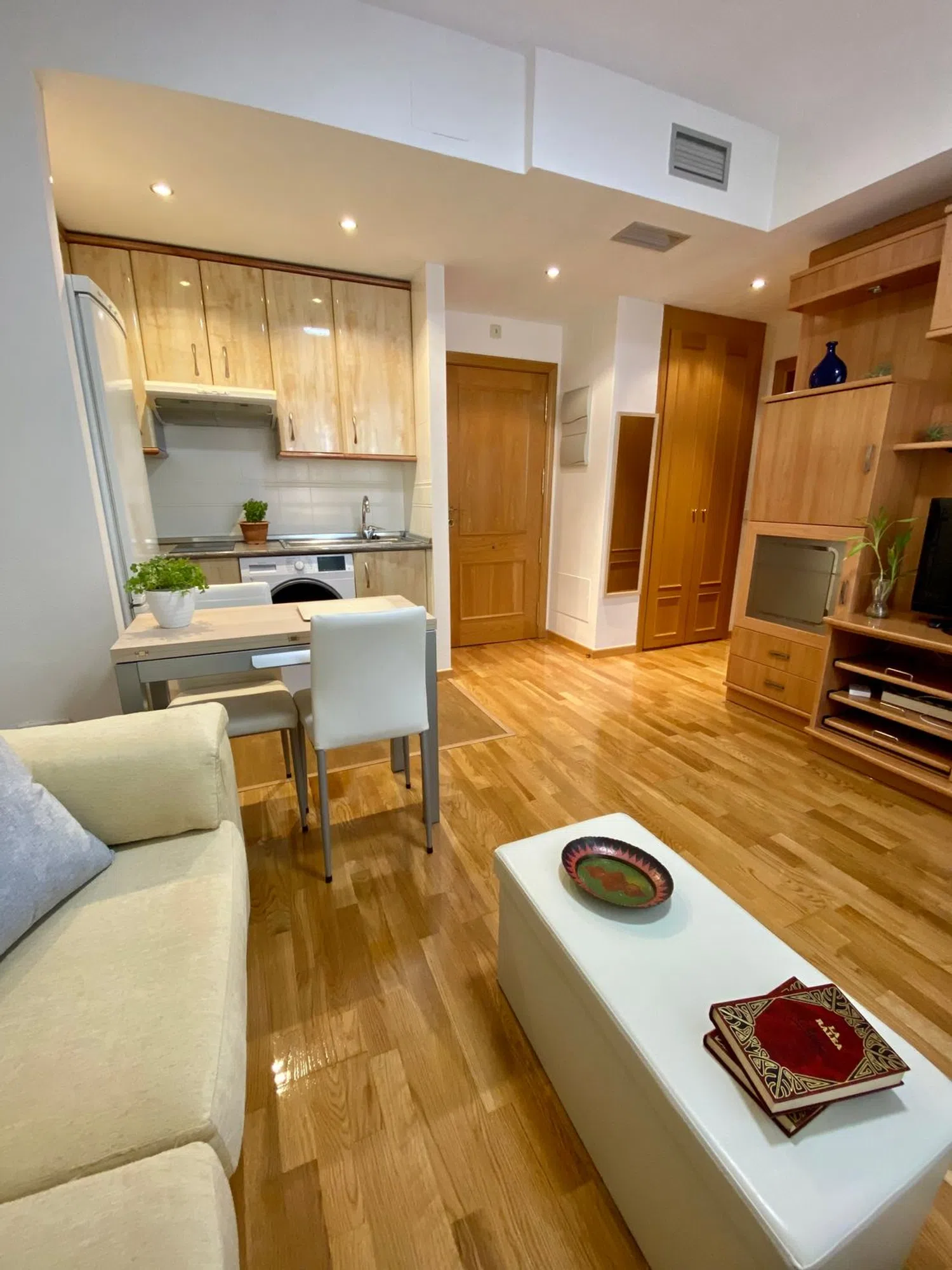 Piso en calle Algorta, 29 - Foto 2