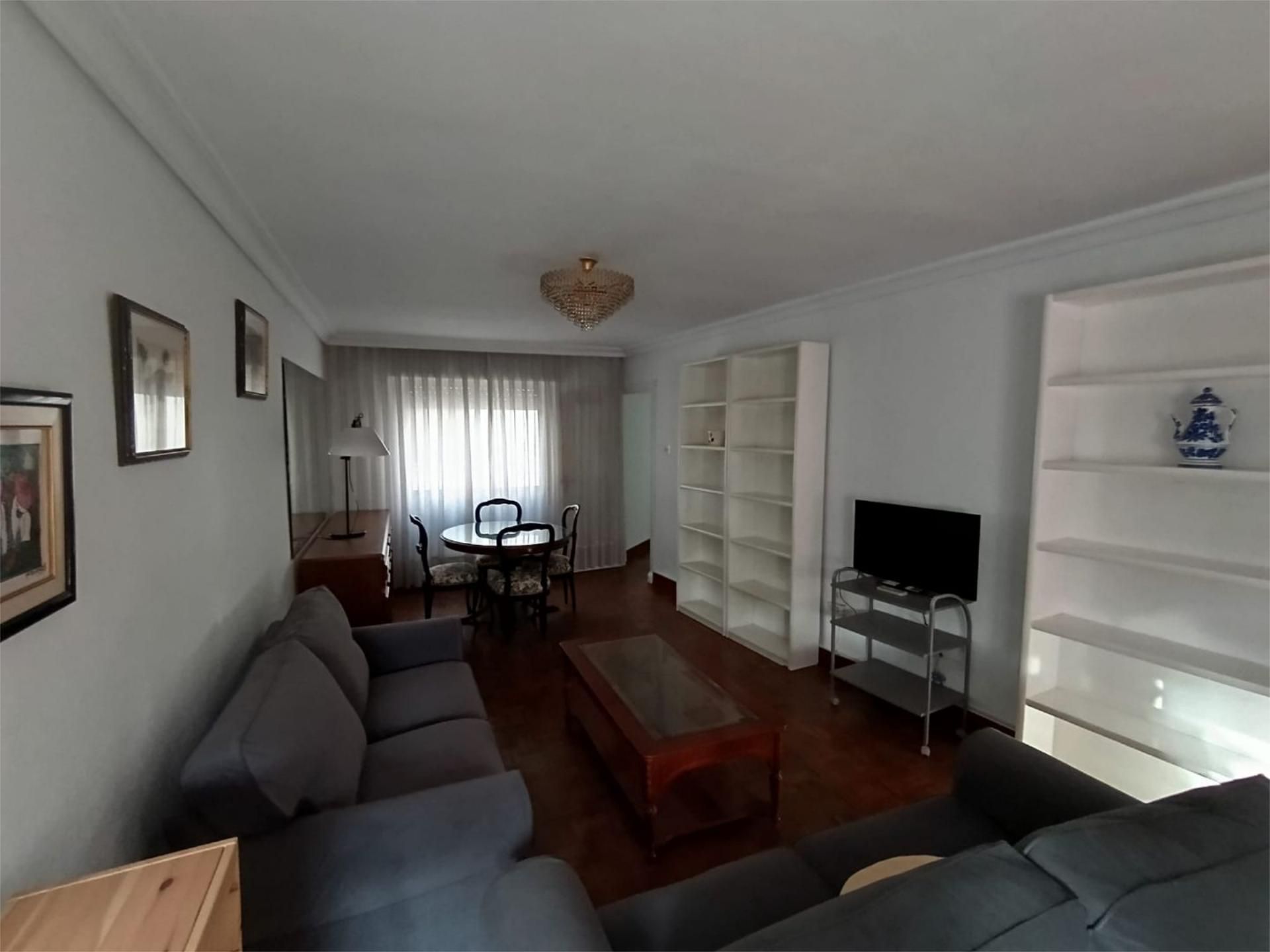 Piso en  Calle Mariano Girada 17