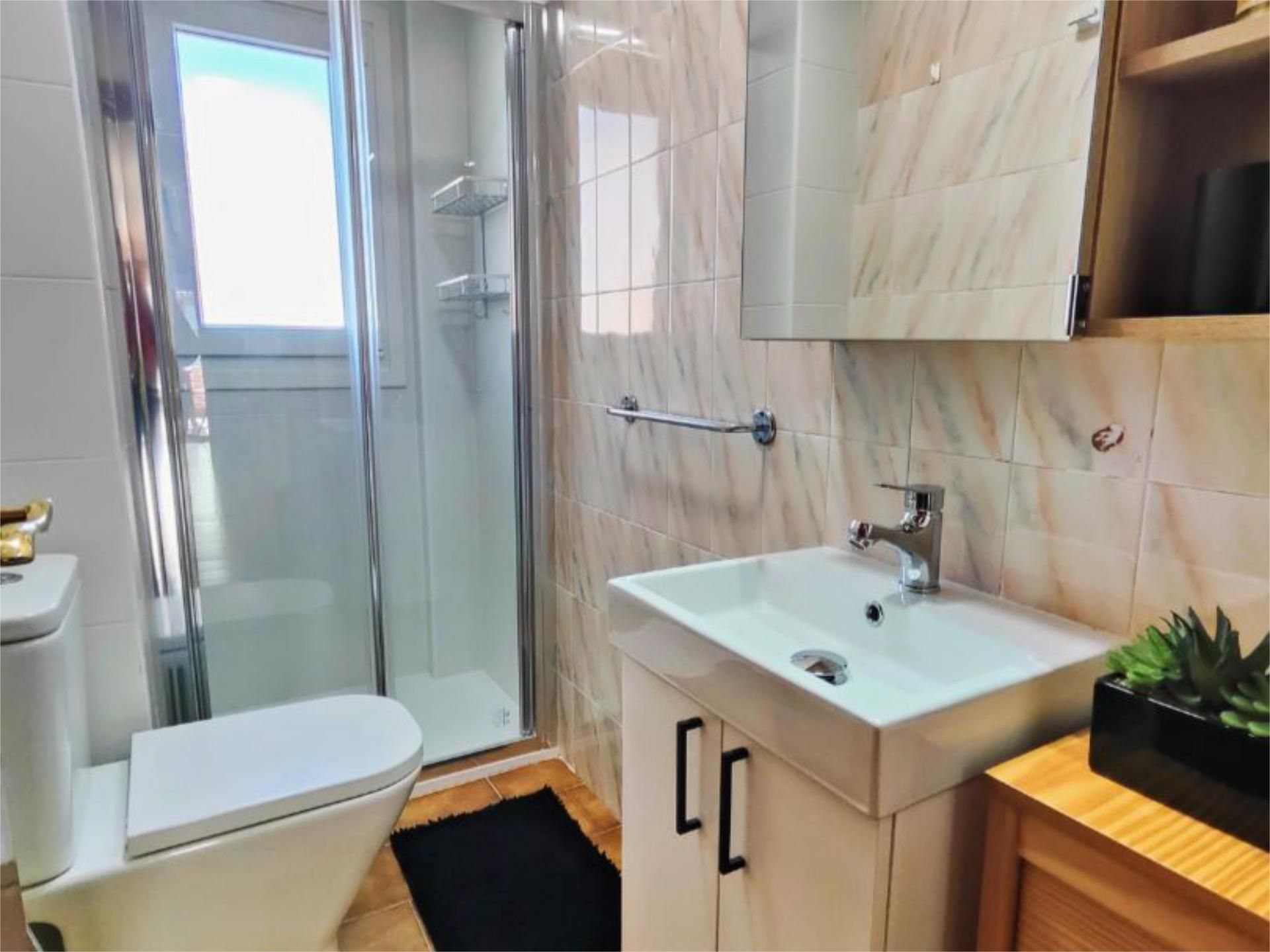 Piso en  Calle de Martín el Humano 25 - Foto 2