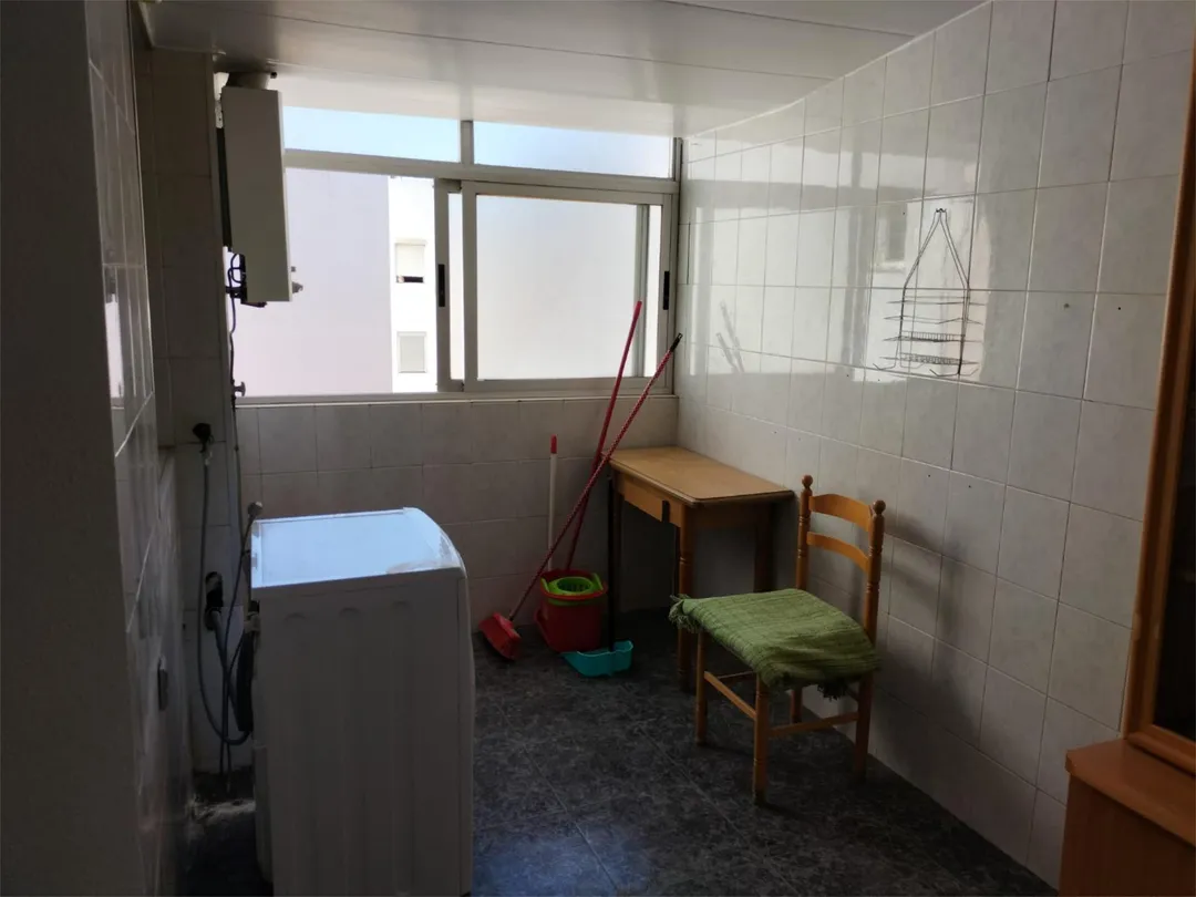 Piso en  Carrer Esperidion Porta Requesens 53 - Foto 5