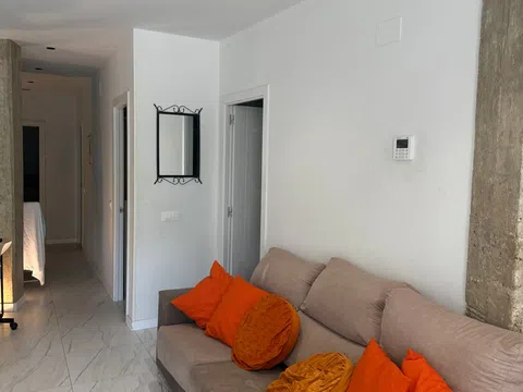 Piso en avenida del Doctor Federico Rubio y Galí, 13