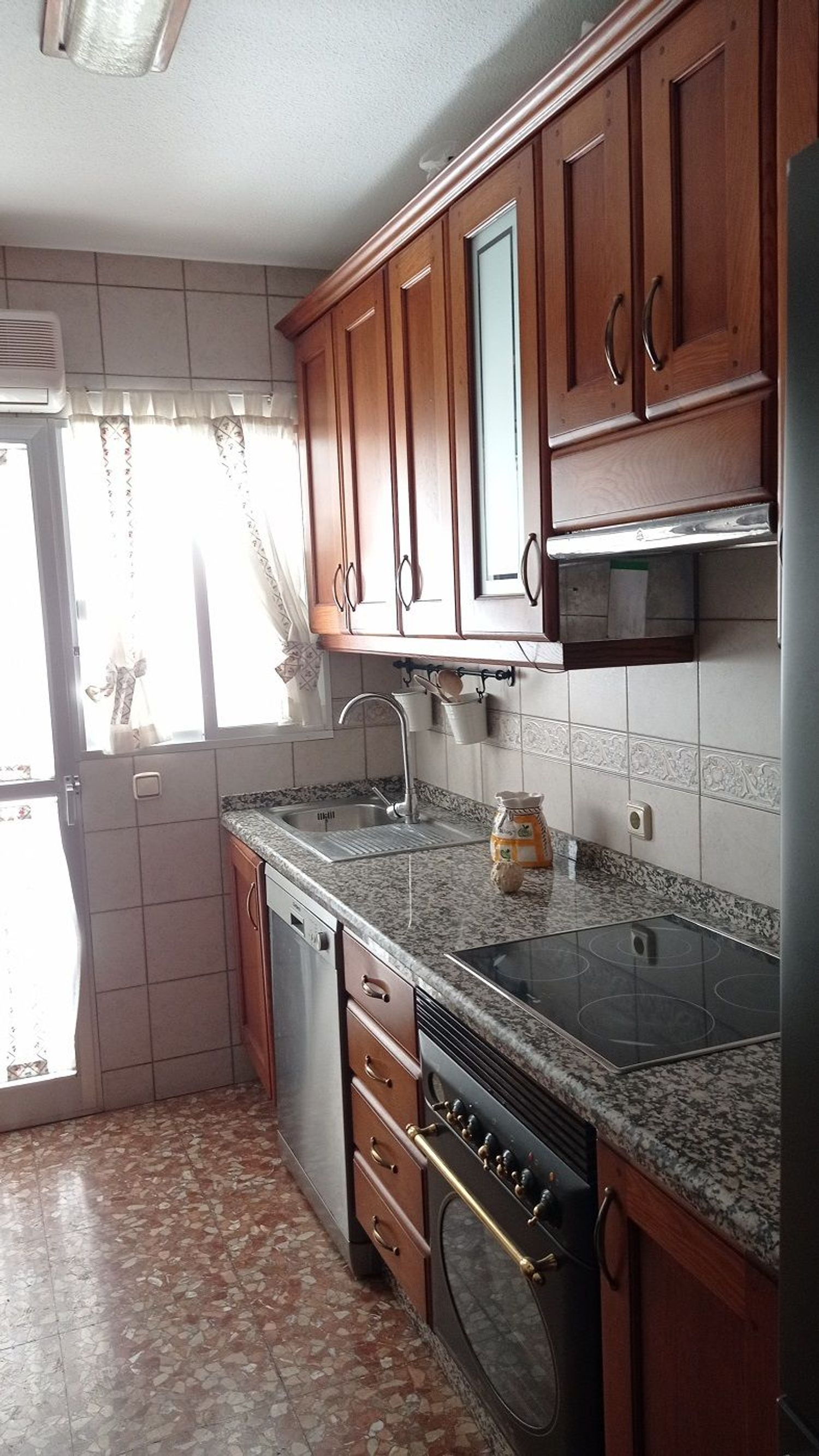 Piso en Calle Pintor Arbasia, 12, Valdeolleros - Zumbacón - Camping - Foto 13