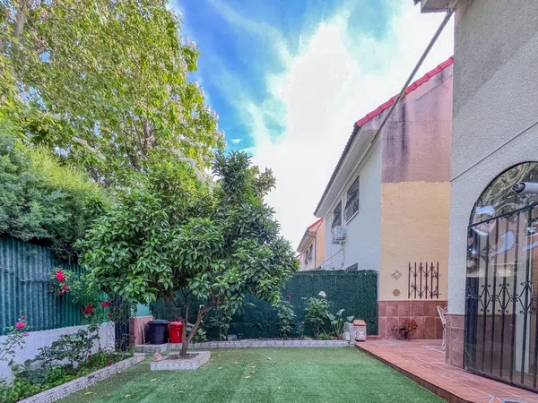 Chalet adosado en Sector 3