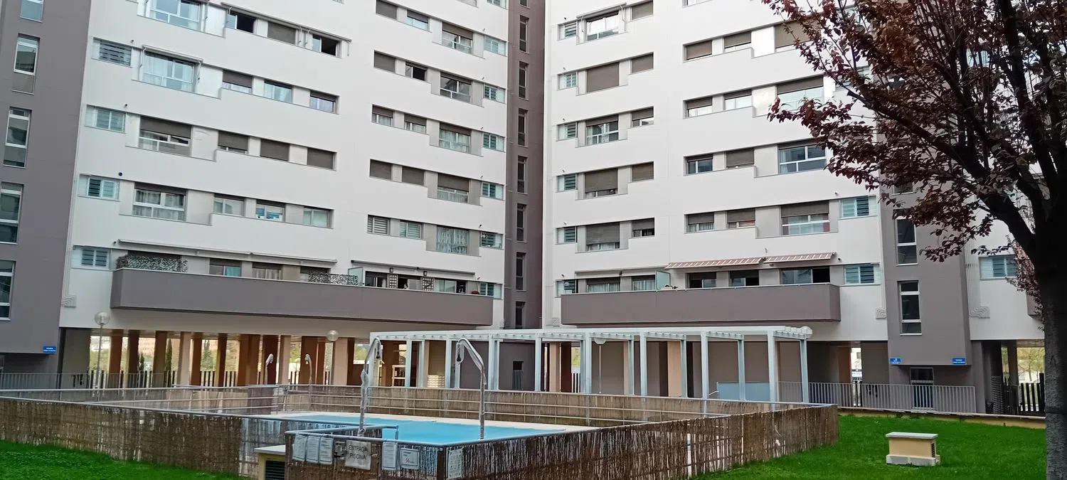 Piso en avenida de la Gran Vía del Sureste, 42