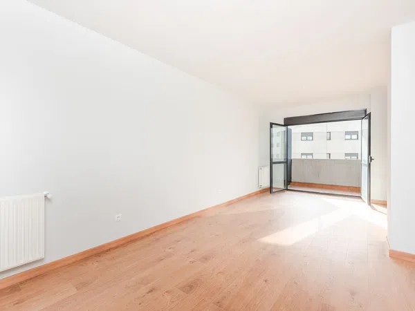 Piso en avenida Joan Miró - Foto 5