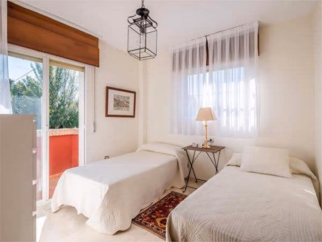 Casa adosada en Churriana de la Vega- Las Gabias - Foto 8