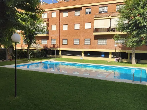 Piso en Calle Castillo de Marchenilla, 3, Bami - Pineda - Foto 1