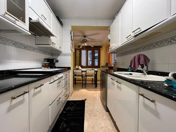 Chalet adosado en calle Can Conet, 24 - Foto 4