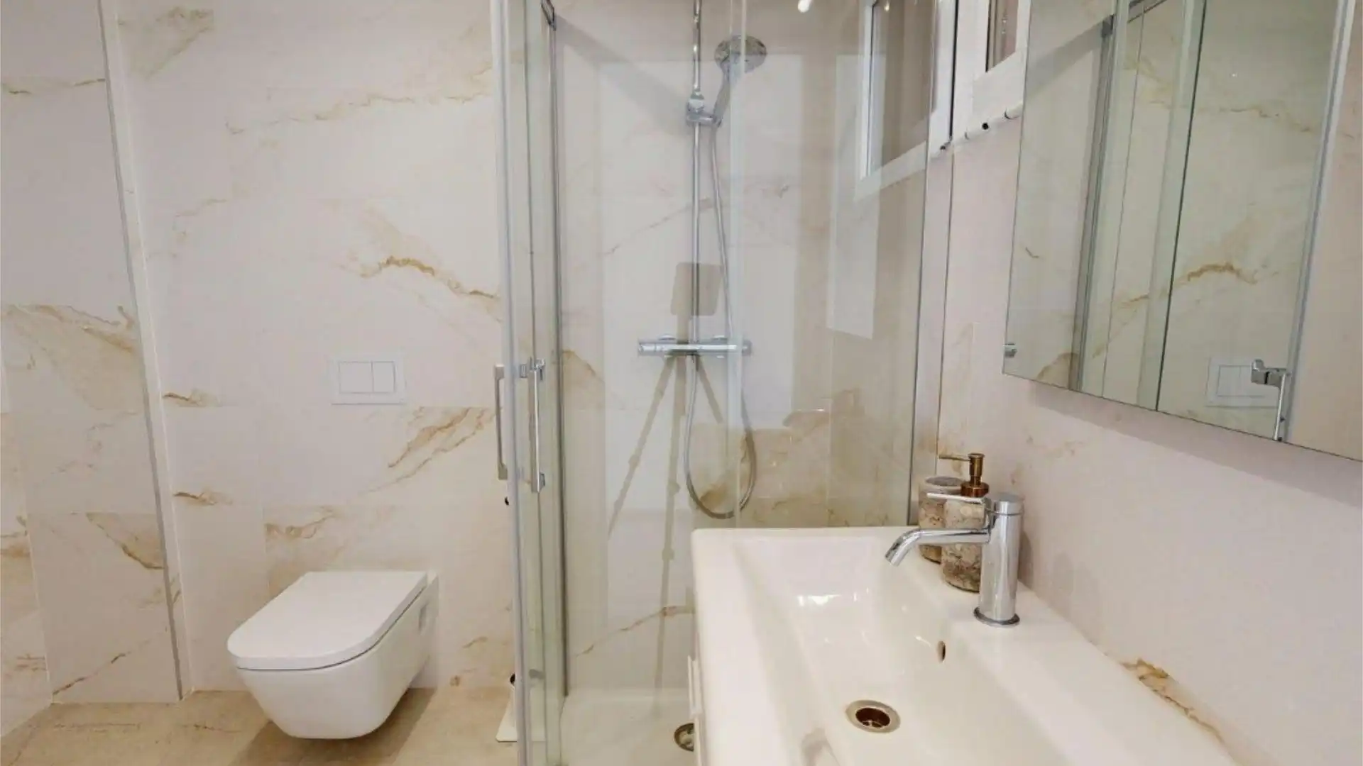 Apartamento en  Carrer Noruega 12 - Foto 14