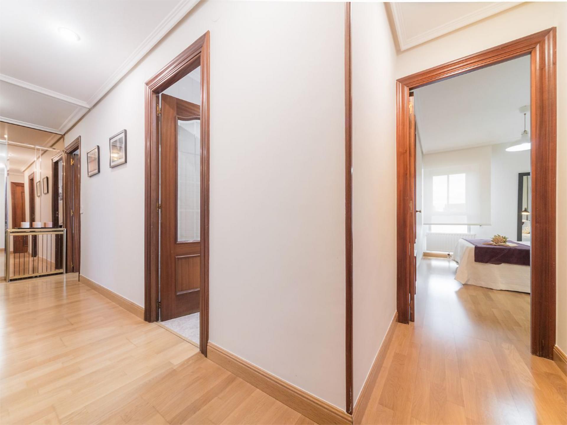 Piso en  Calle de Irunlarrea 50 - Foto 11