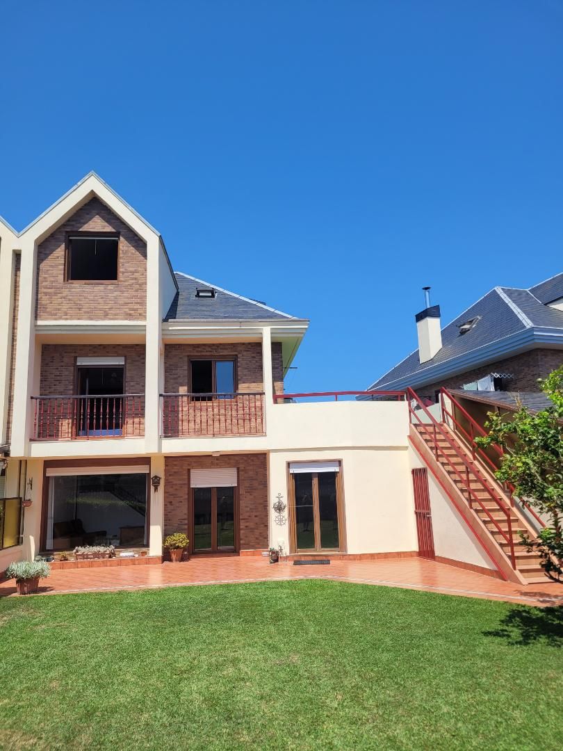 Casa adosada en  Urbanizacion Arco Iris 15 - Foto 1