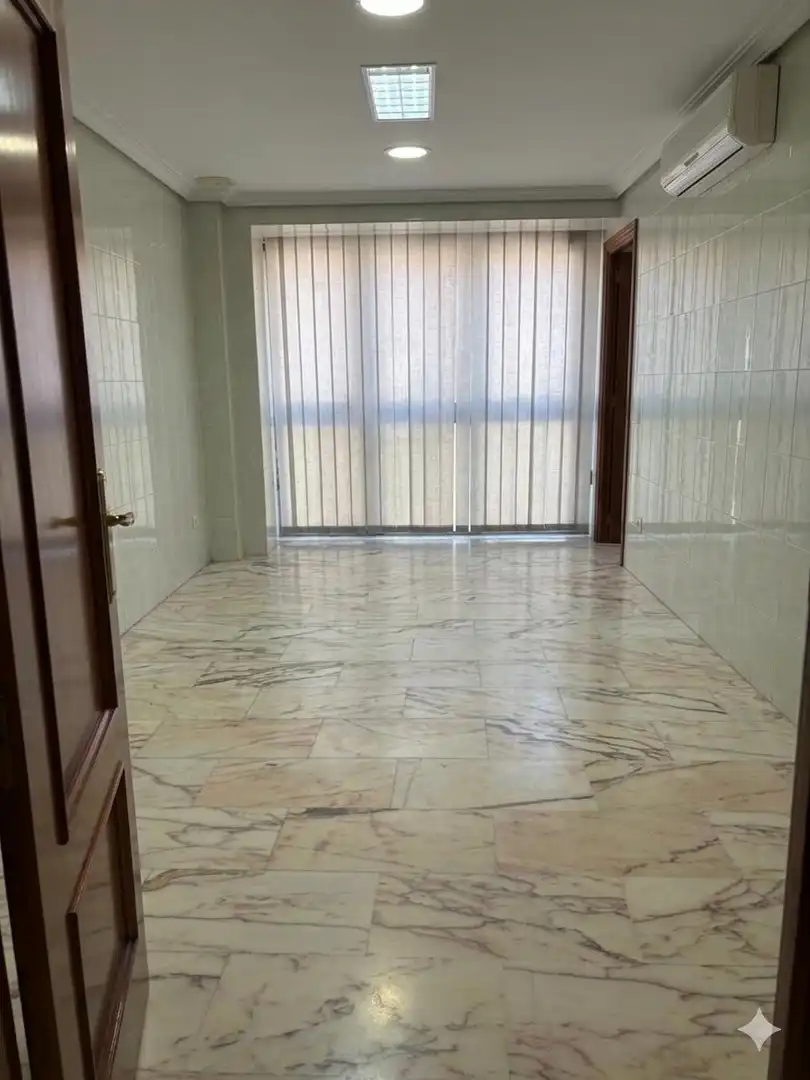 Piso en  Avenida de Madrid 21 - Foto 4