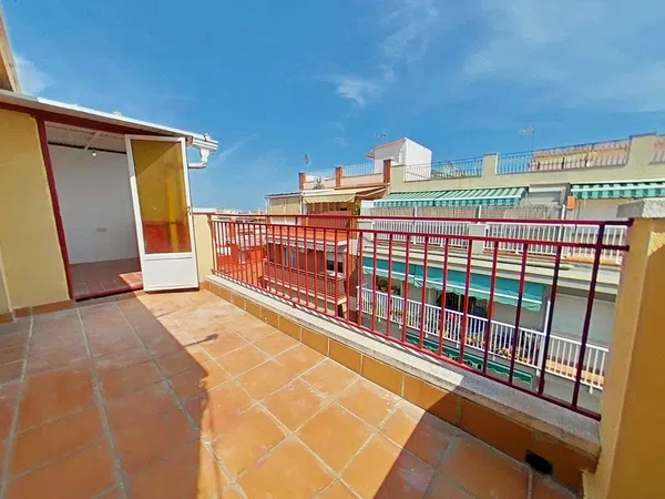 Piso en La Roureda, La Roureda - Foto 2