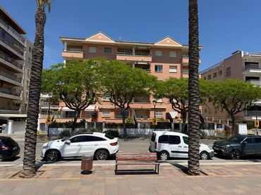 Piso en  Passeig Marítim de Sant Joan de Déu 247 - Foto 1