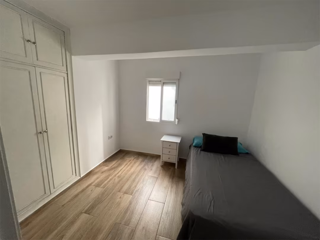 Piso en  Carrer del Plus Ultra 34 - Foto 5