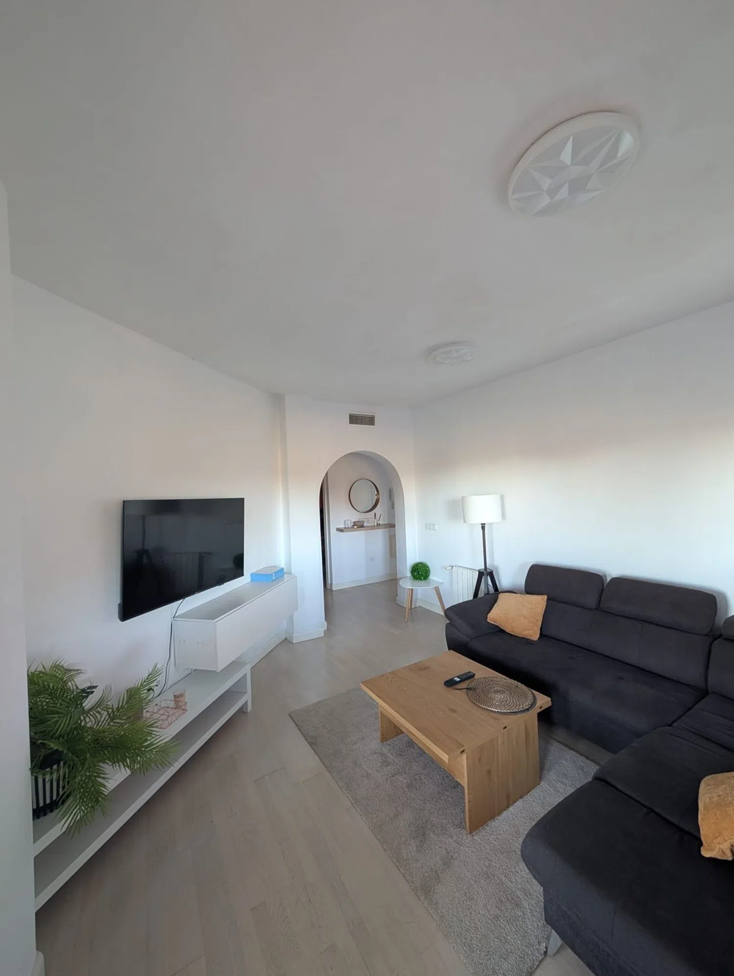 Piso en calle Diamante, 23 - Foto 1